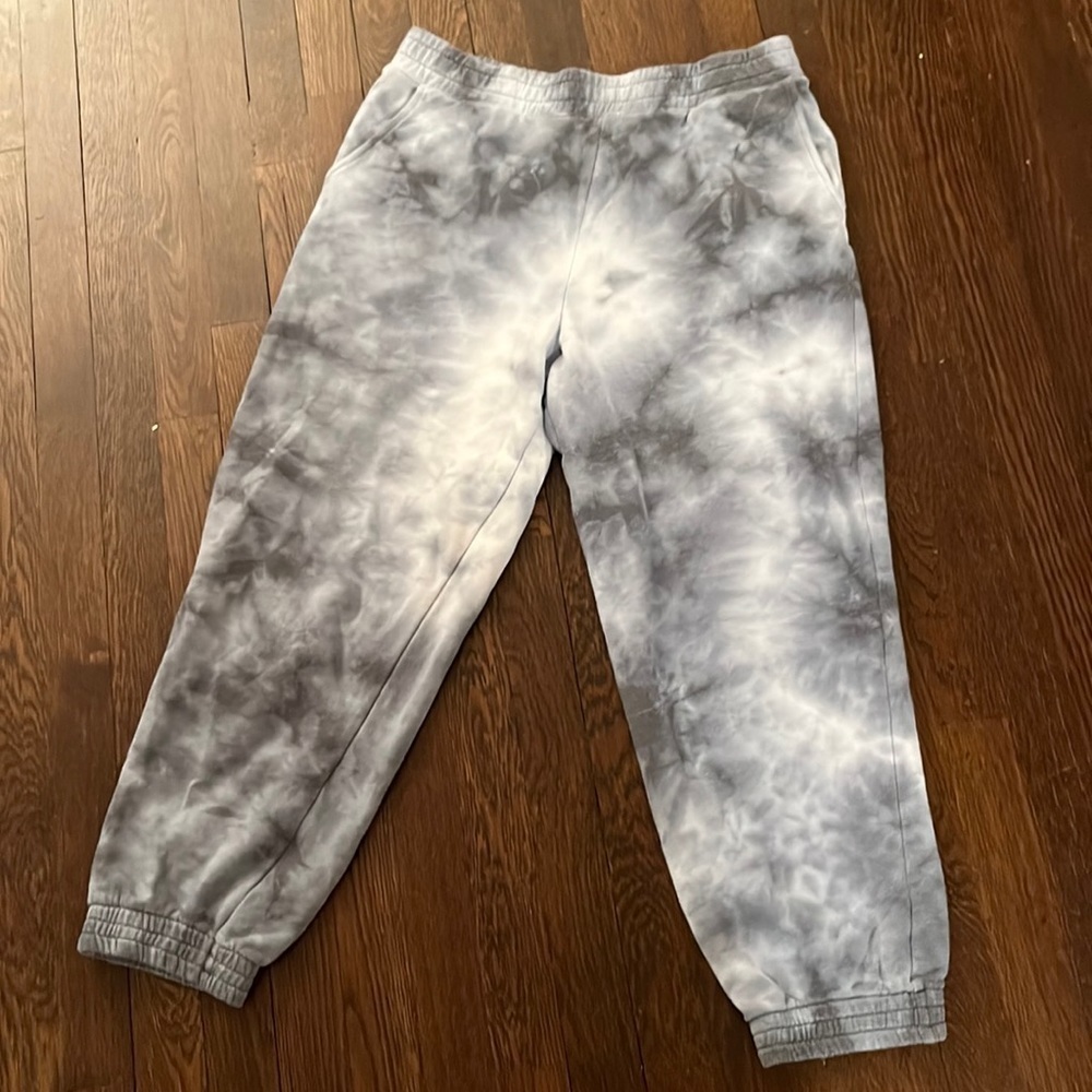 American Eagle blue tie dye joggers